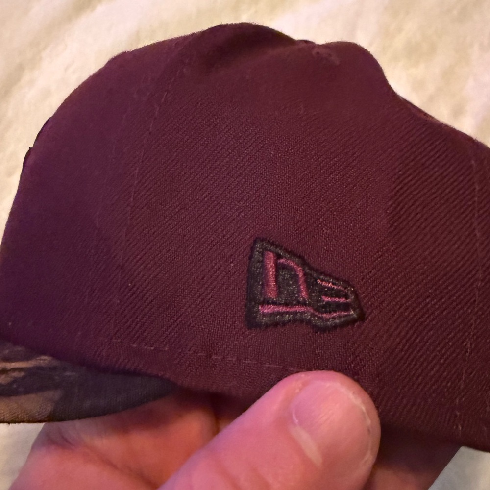 Sullen New Era SnapBack hat - Picture 7 of 7